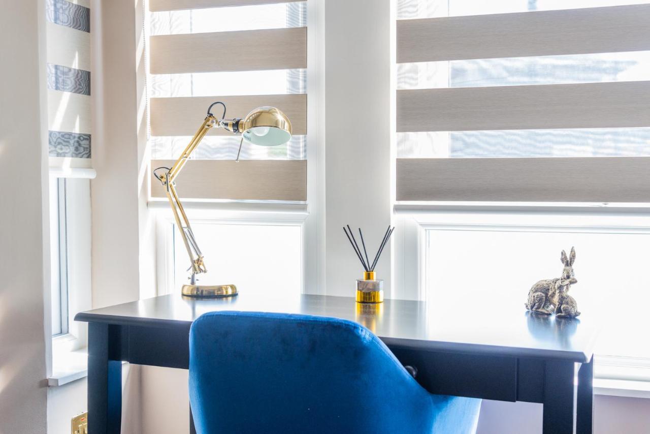 Elegant Studio - Perfect For Explorers Apartment London Bagian luar foto
