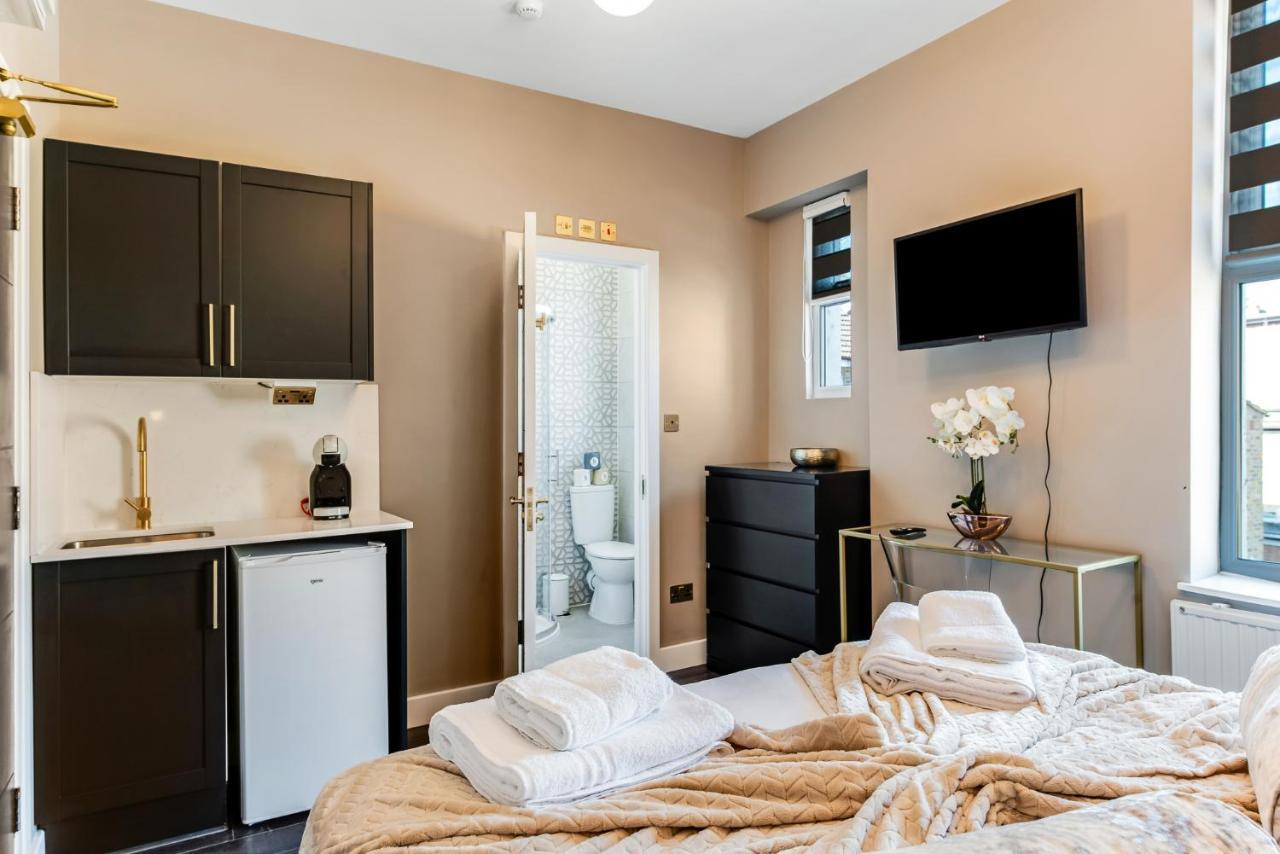 Elegant Studio - Perfect For Explorers Apartment London Bagian luar foto
