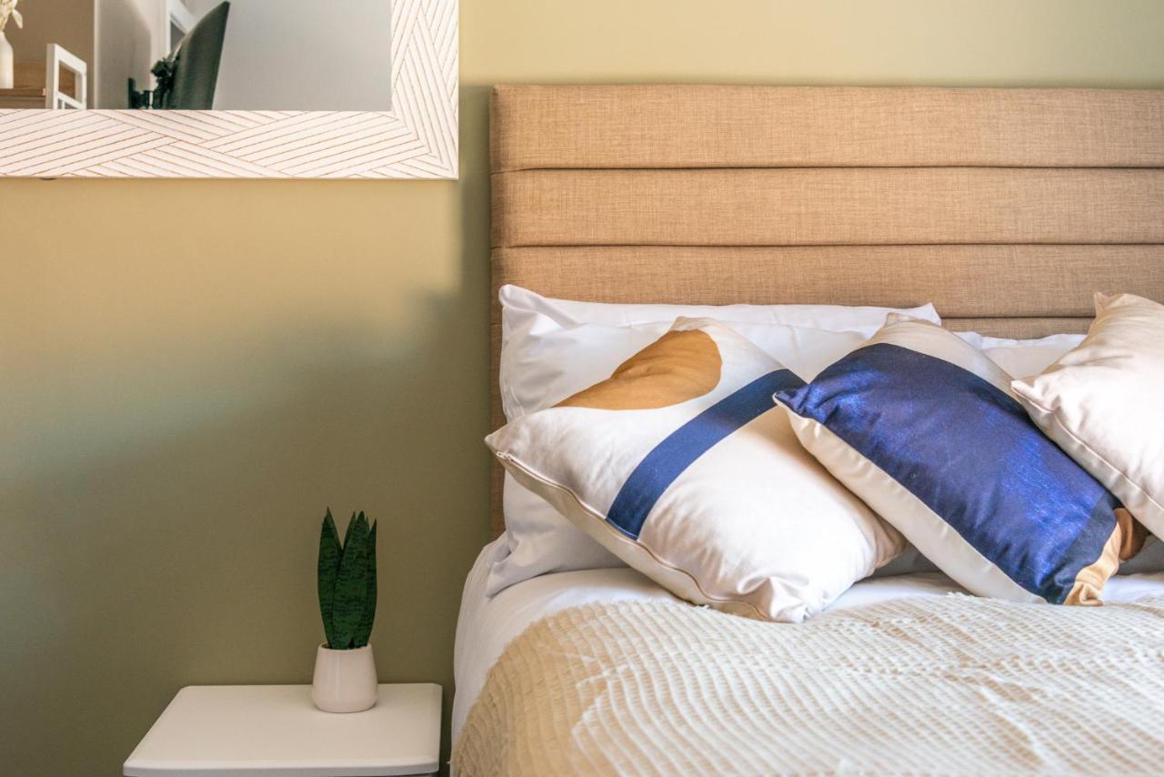 Elegant Studio - Perfect For Explorers Apartment London Bagian luar foto