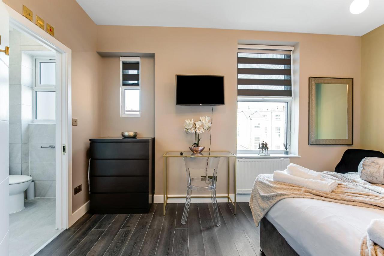 Elegant Studio - Perfect For Explorers Apartment London Bagian luar foto