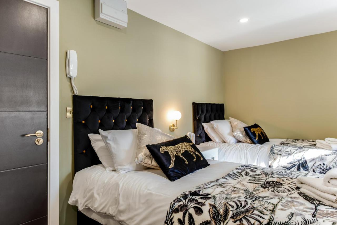 Elegant Studio - Perfect For Explorers Apartment London Bagian luar foto